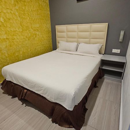 Fortune Hotel Johor Bahru Ngoại thất bức ảnh