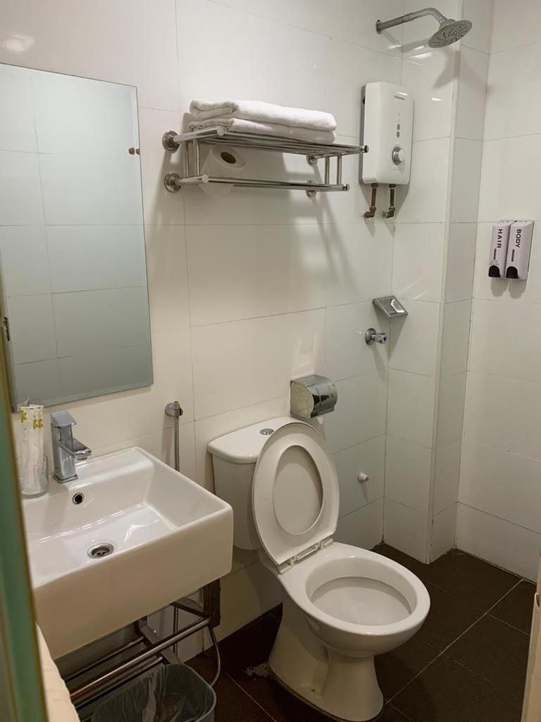 Fortune Hotel Johor Bahru Ngoại thất bức ảnh